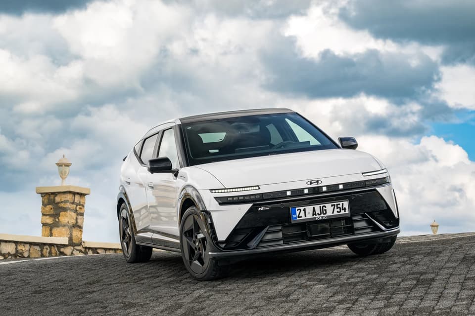 Hyundai IONIQ 3 FWD Prime 5-dørs Long Range – privatleasing hos Bildeal