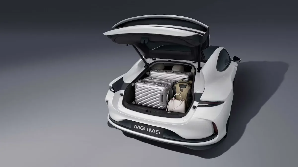 MG IM5 RWD 75 kWh 5-dørs – miniatyrbilde 4