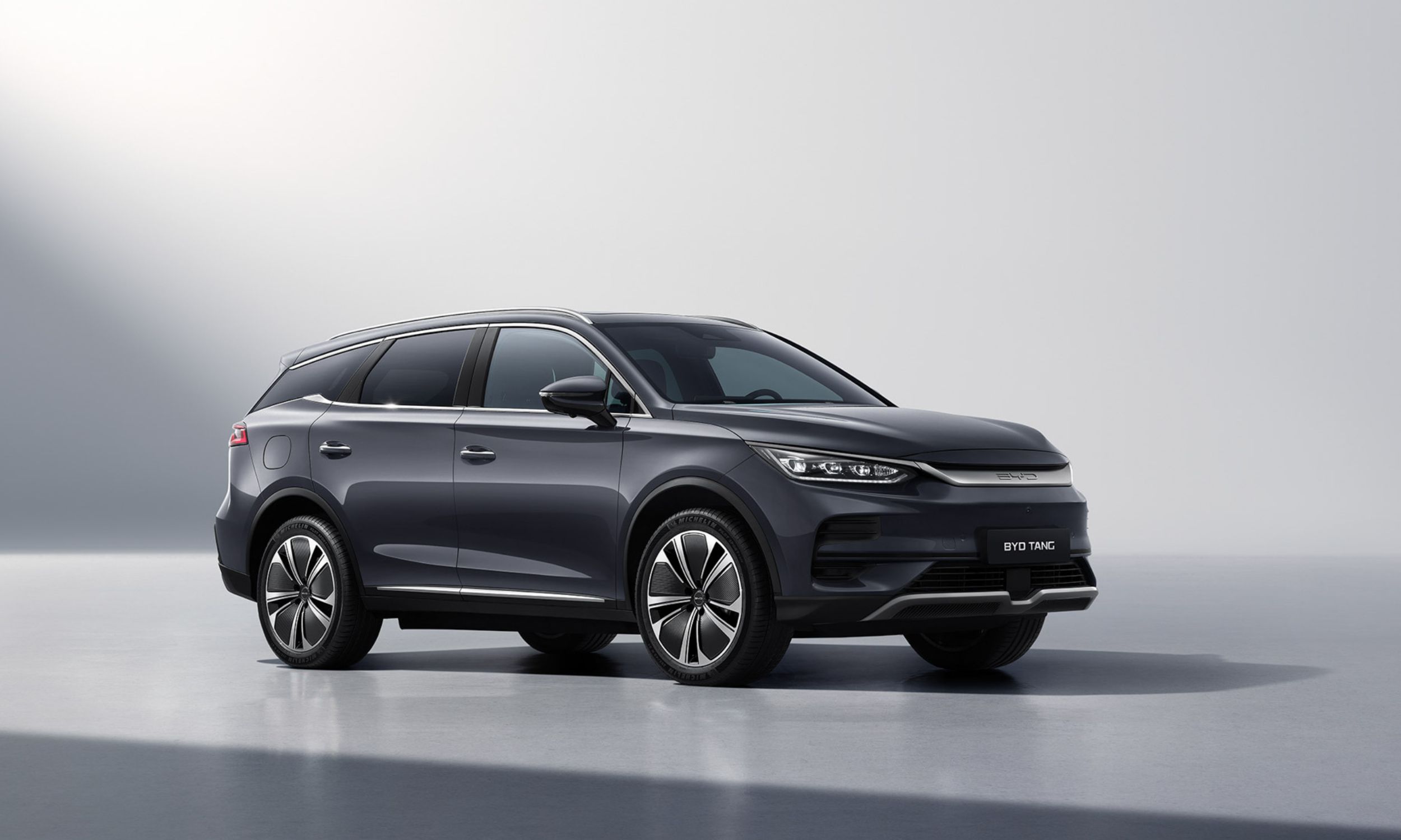 BYD Tang Executive 4 WD 7-seter – privatleasing hos Bildeal