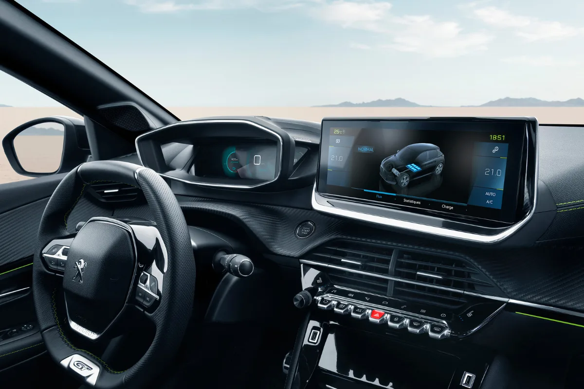 Peugeot e-208 Allure 156 hk – miniatyrbilde 2