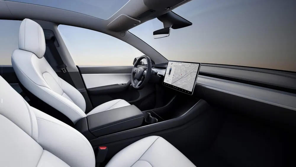 Tesla Model Y Premium Long Range AWD 7 seter – miniatyrbilde 3