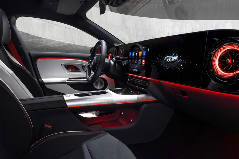 Mercedes CLA 350 4MATIC EQ Technology – miniatyrbilde 3