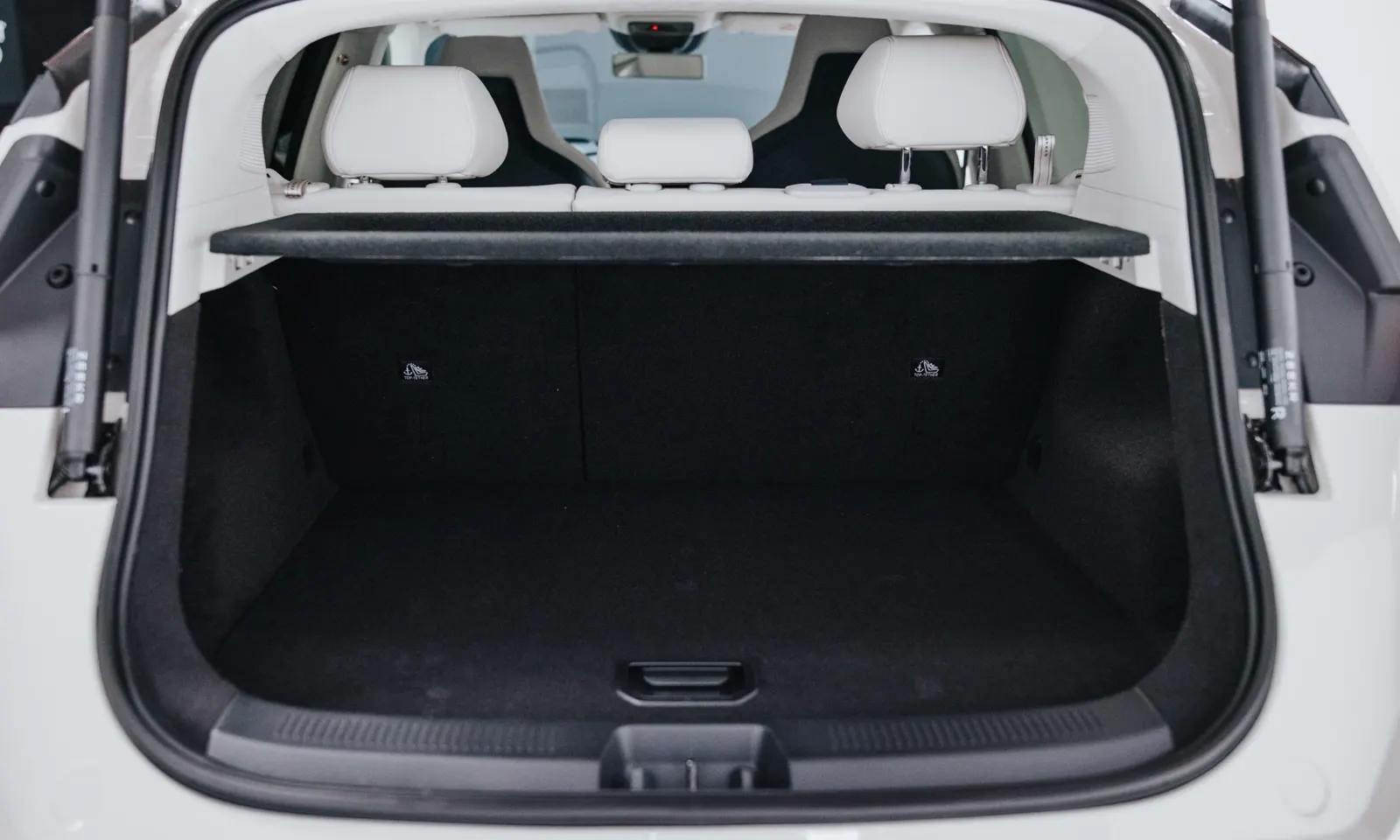 Zeekr X Privilege AWD 69 kWh – miniatyrbilde 6