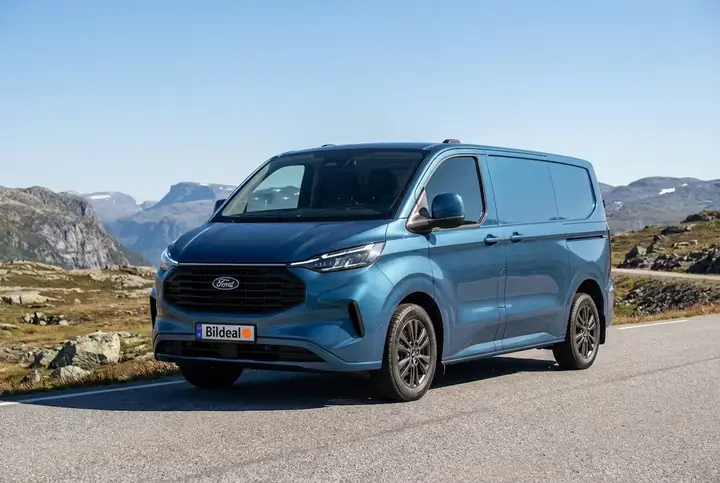 Ford Transit Custom varebil 2.0 EcoBlue AWD L1 Limited – privatleasing hos Bildeal